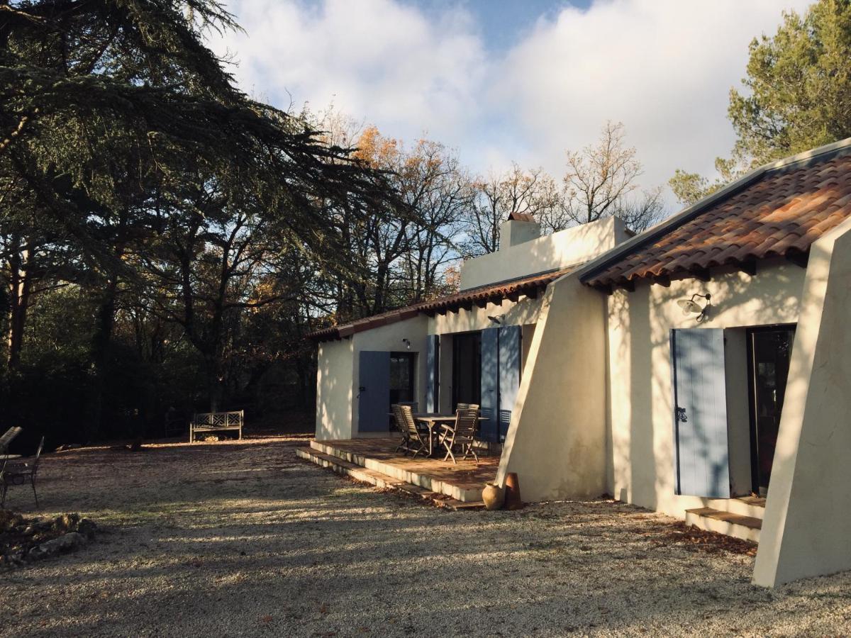 La Maison De Mado Et Sa Cabane Dans Les Arbres Plan d'Aups Εξωτερικό φωτογραφία